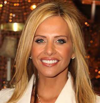 Meet Dina Manzo's Gorgeous Daughter | Husband Rift & Boyfriend At Age 46