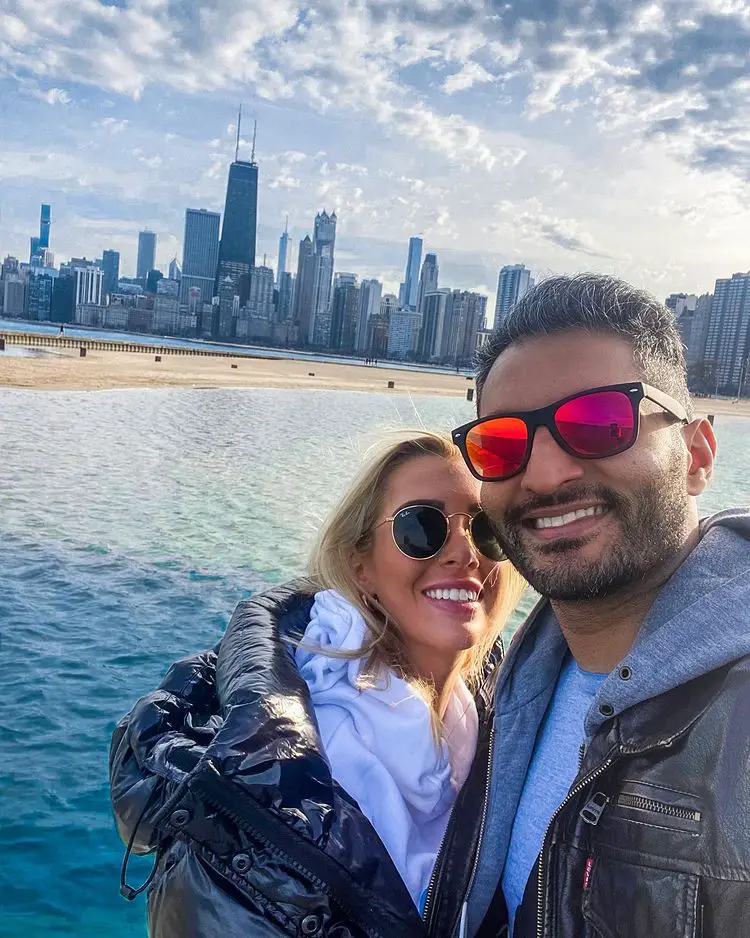 Abhisekh Chatterjee poses for a selfie with his new girlfriend, Emily, in Chicago.