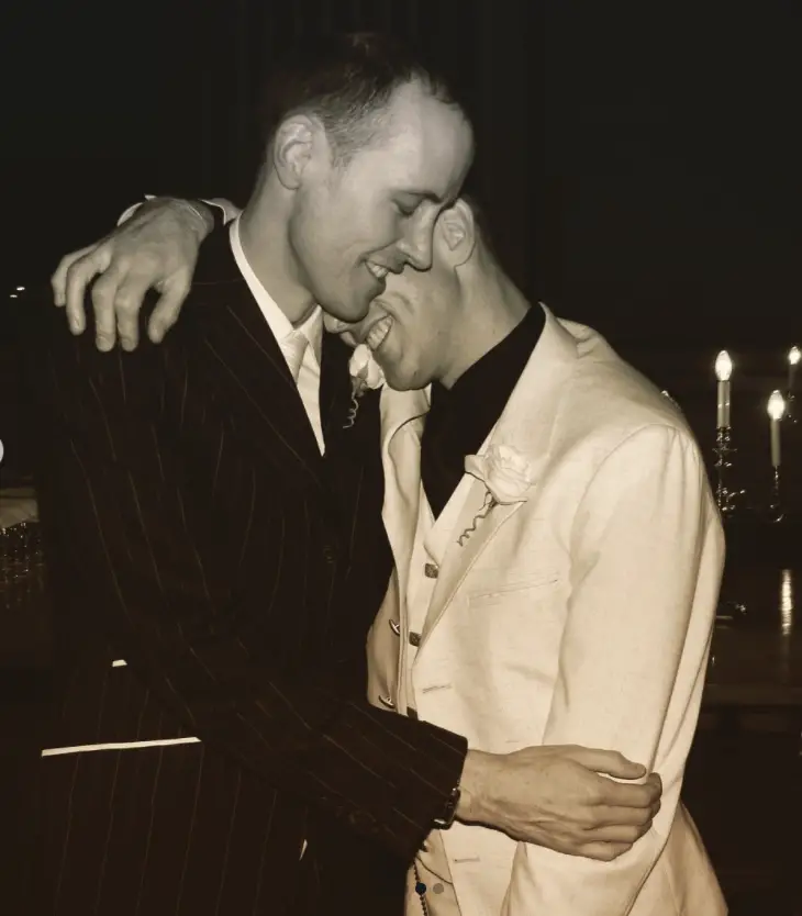 Alan Cumming and his spouseÂ Grant Shaffer at their wedding