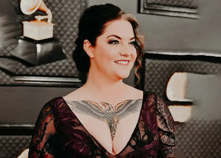 Ashley-McBryde-during-grammys-2020