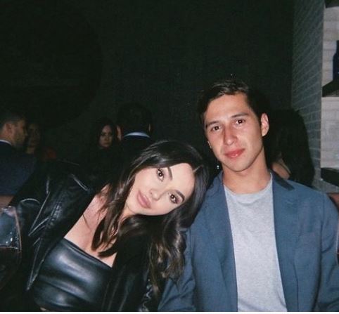 Atiana De La Hoya and her half sibling