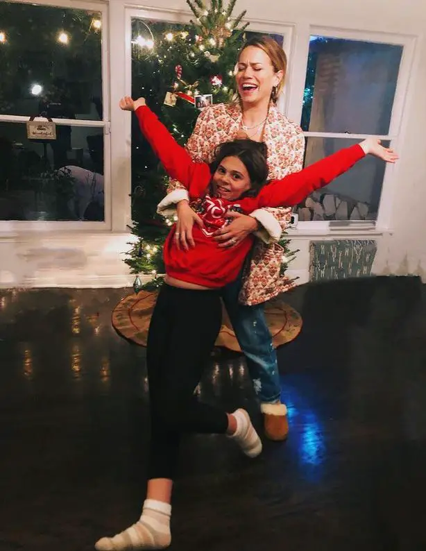 Bethany Joy Lenz and her daughter
