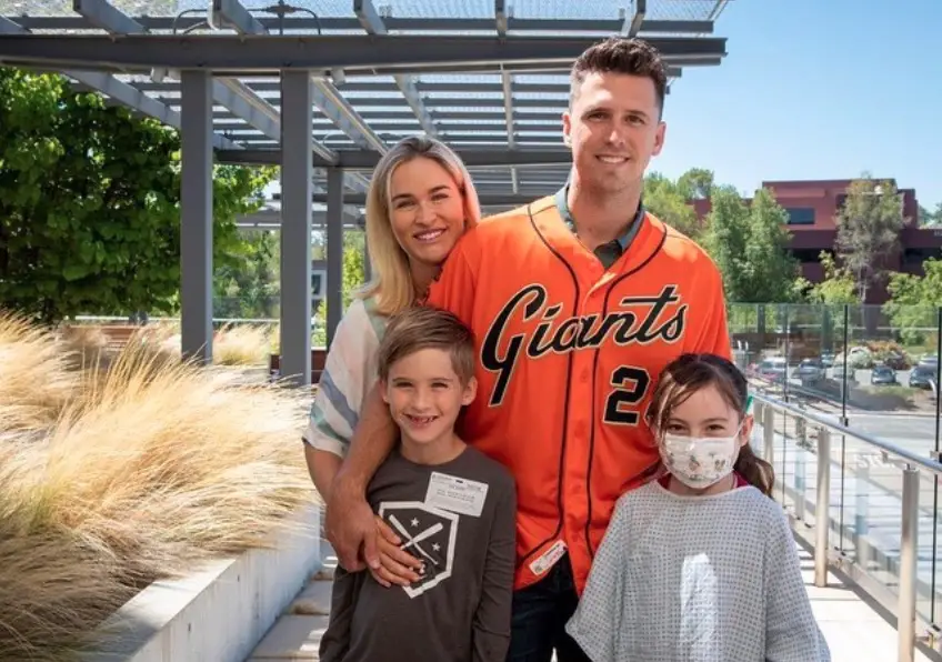 Buster Posey with his wife Kristen and children Lee & Addison