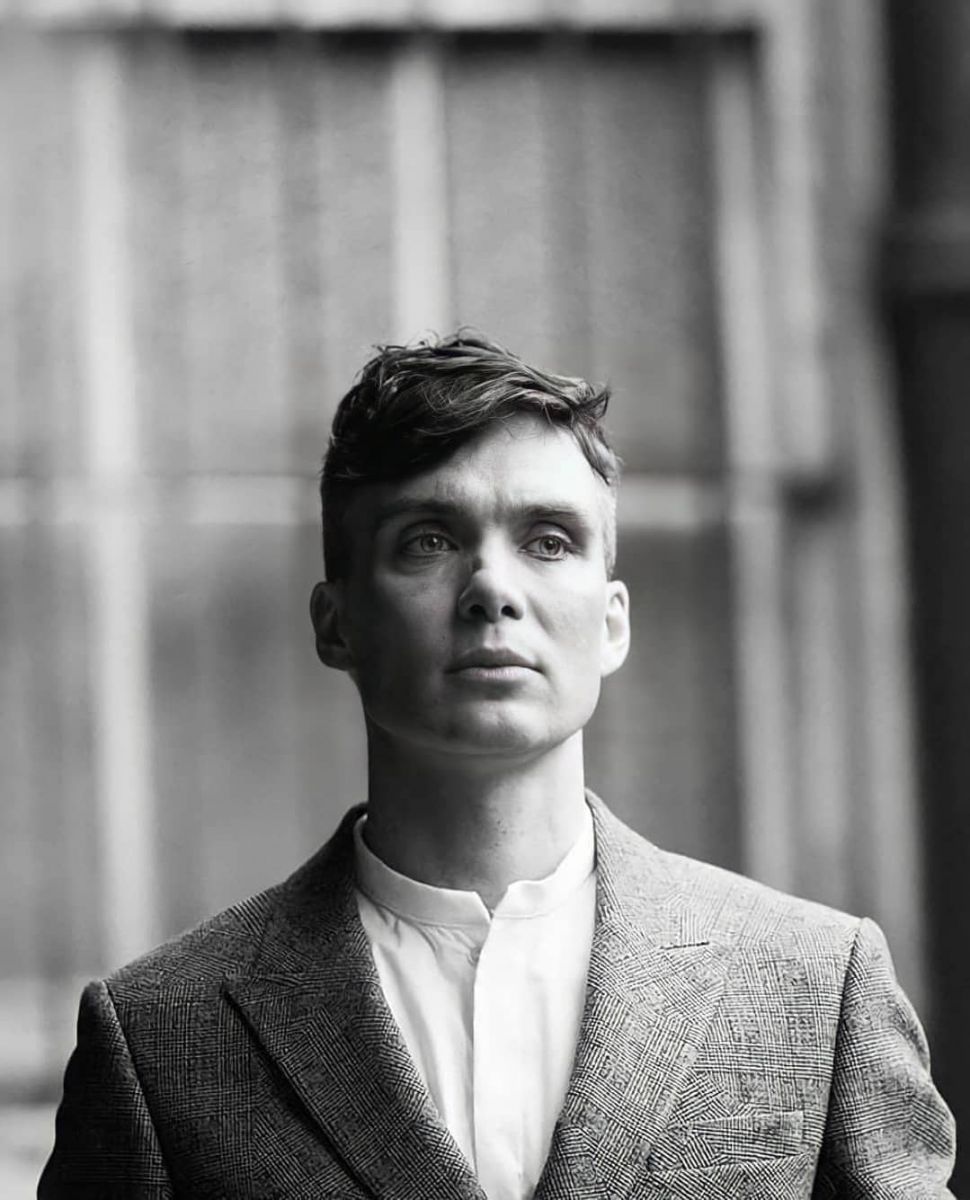 Cillian Murphy posing for a picture