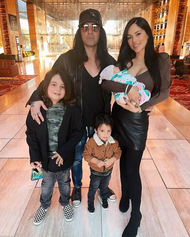 Criss Angel with his wife, son and other kids.
