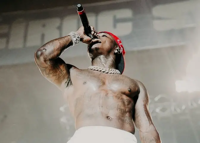 DaBaby-stage-performance