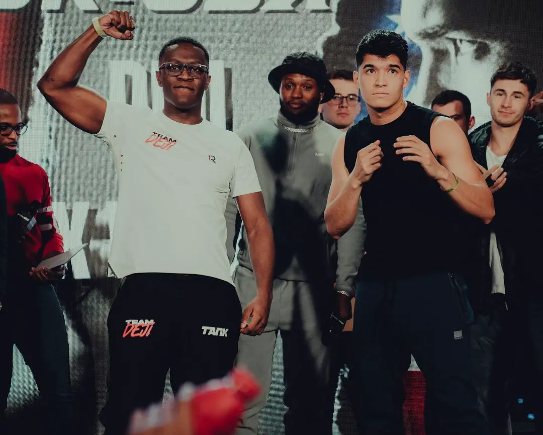 A picture of Deji and Alex Wassabi before the main event boxing match.