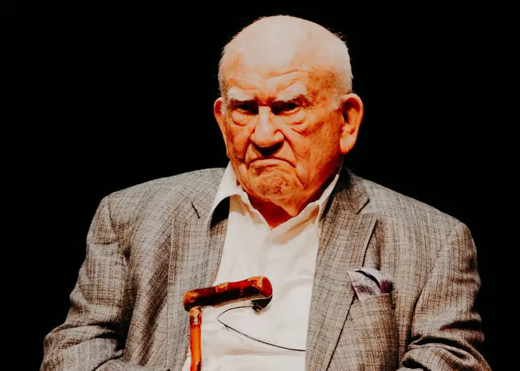 How Much Is The Legendary Actor Ed Asner S Net Worth [ 520 x 728 Pixel ]