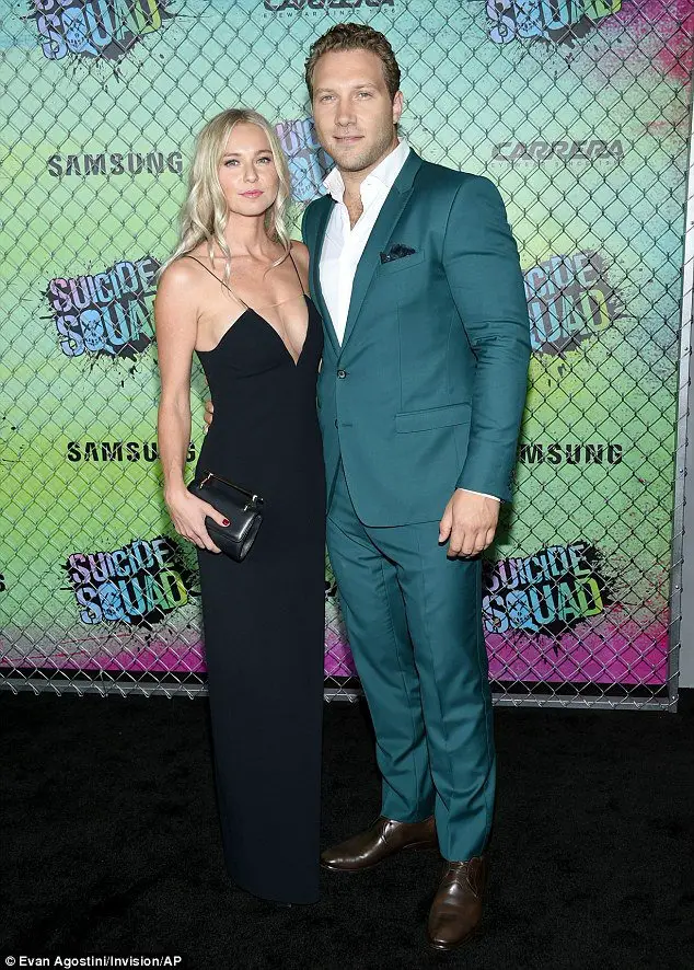 Jai Courtney with his girlfriend Mecki Dent at 'Suicide Squad' premiere in 2016.