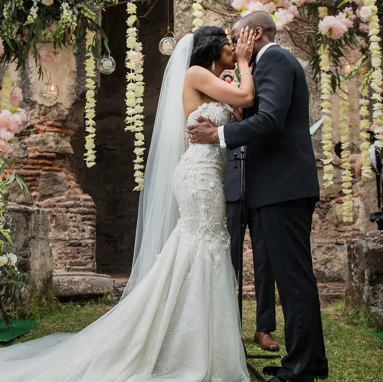 Jazmyn Simon and her husband Dule Hill at their wedding.