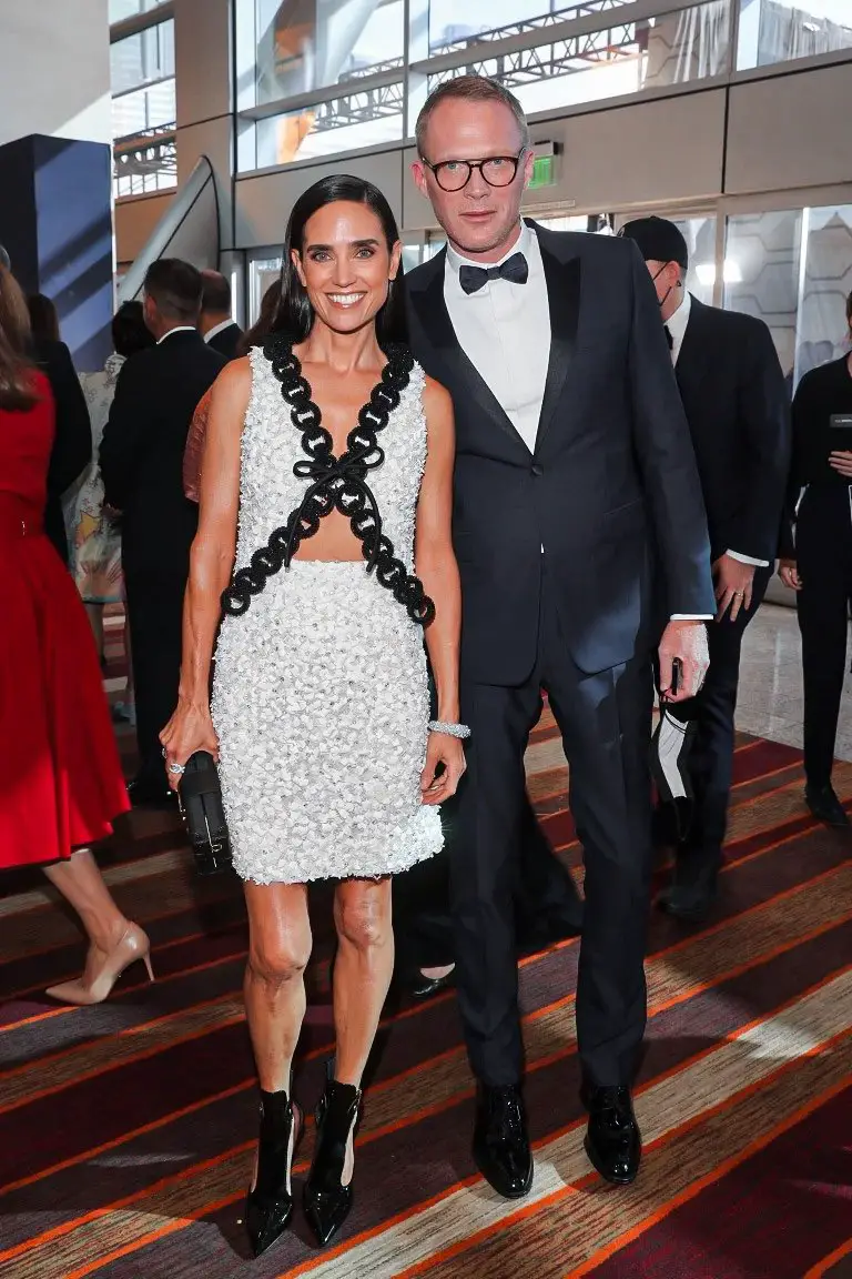 Jennifer Connelly and her husband, Paul Bettany, posing for a photo at Emmys 2021