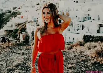 Jessie James Decker S Soured Relationship With Her Brother