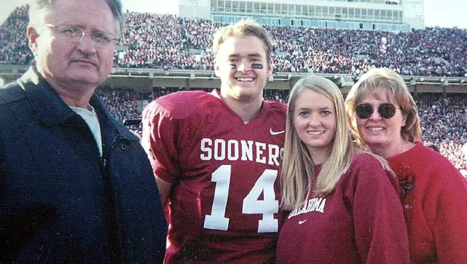 Josh Heupel with his parents in 1998