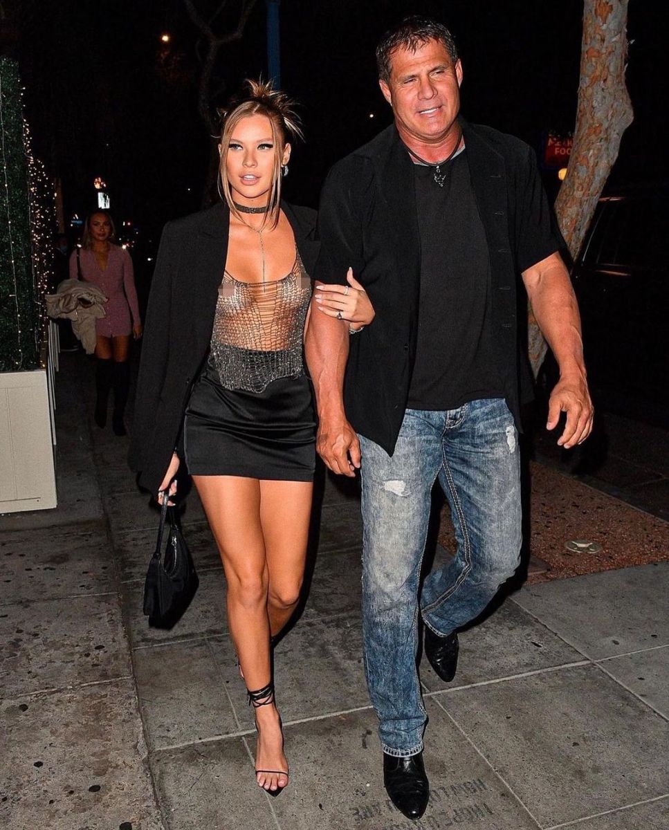 Josie Canseco posing with her father Jose Canseco