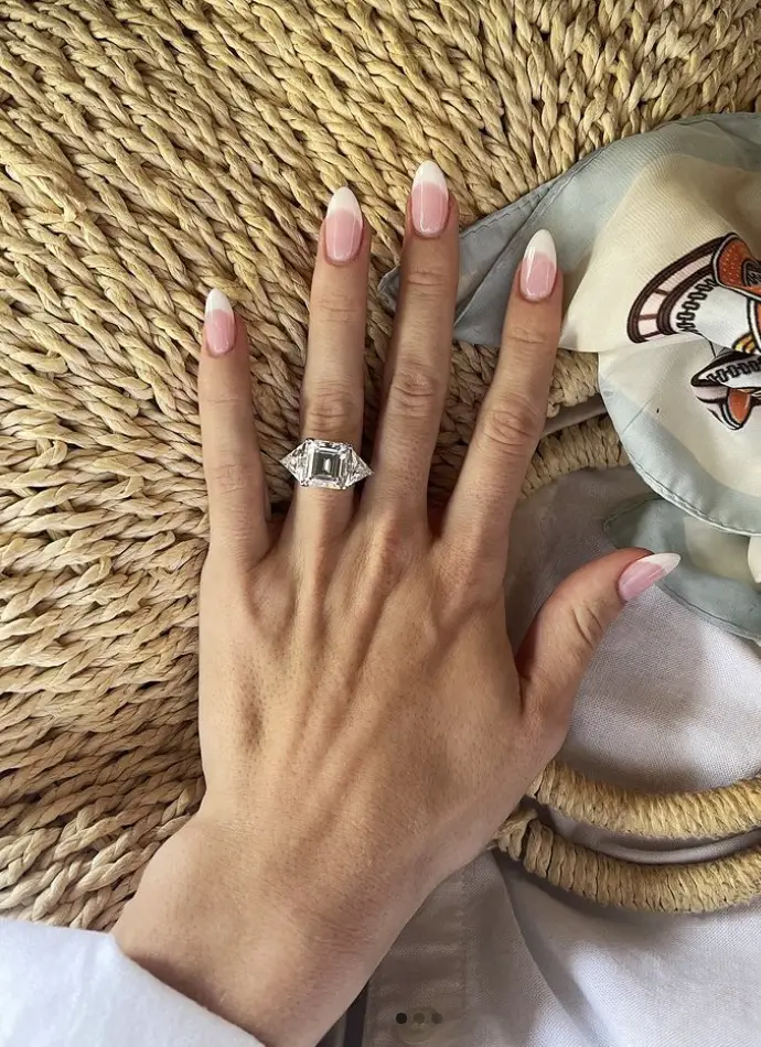 The engagement ring Kassi Ashton's boyfriend proposed with