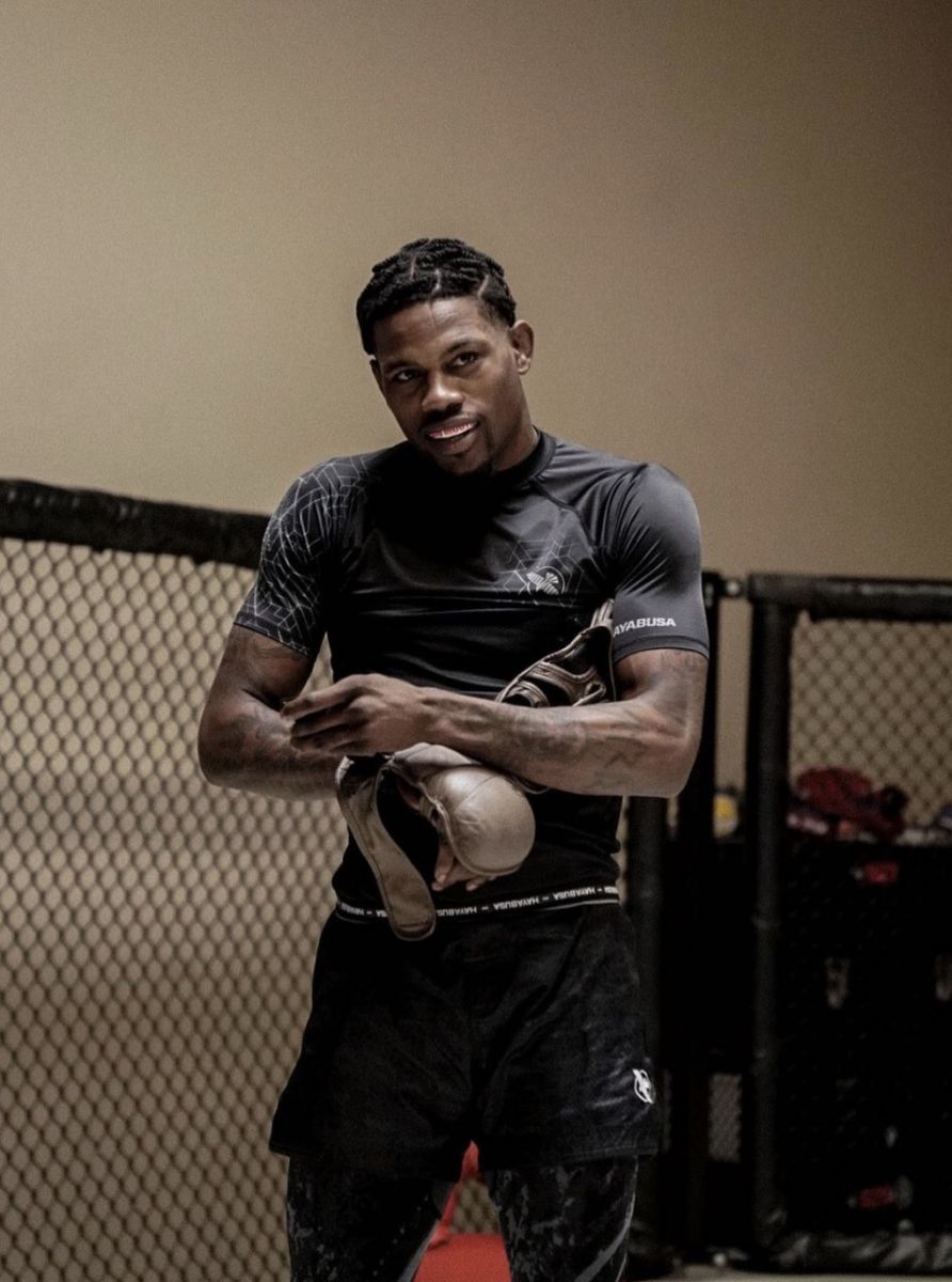 Crime fighter Kevin Holland helped apprehend a gunman in Houston