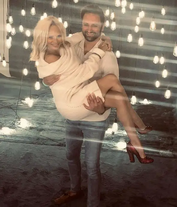 Kristin Chenoweth with Josh Bryant