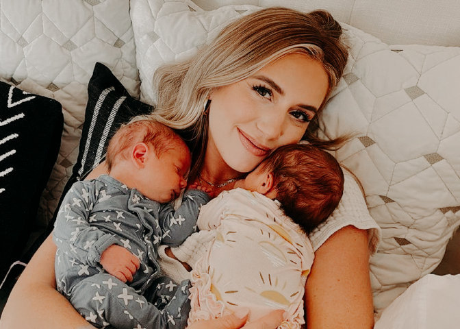 Lauren-Burnham-with-her-twins-kids