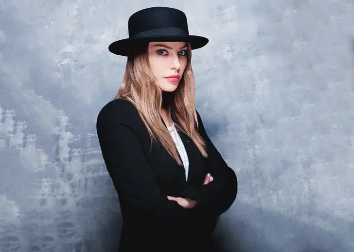 German dating lauren Lauren German;