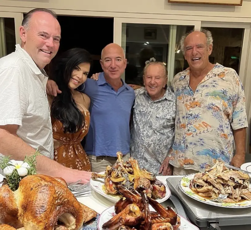 Jeff Bezos and Lauren Sanchez during Thanksgiving 2021 stemÂ plastic surgery allegations