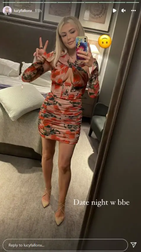 Lucy Fallon showing off her looks for her date night