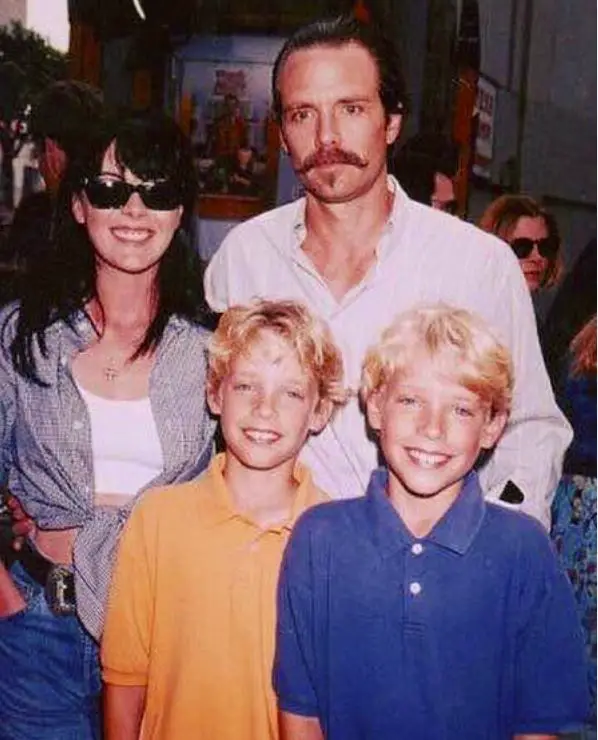 Michael Biehn with his children.