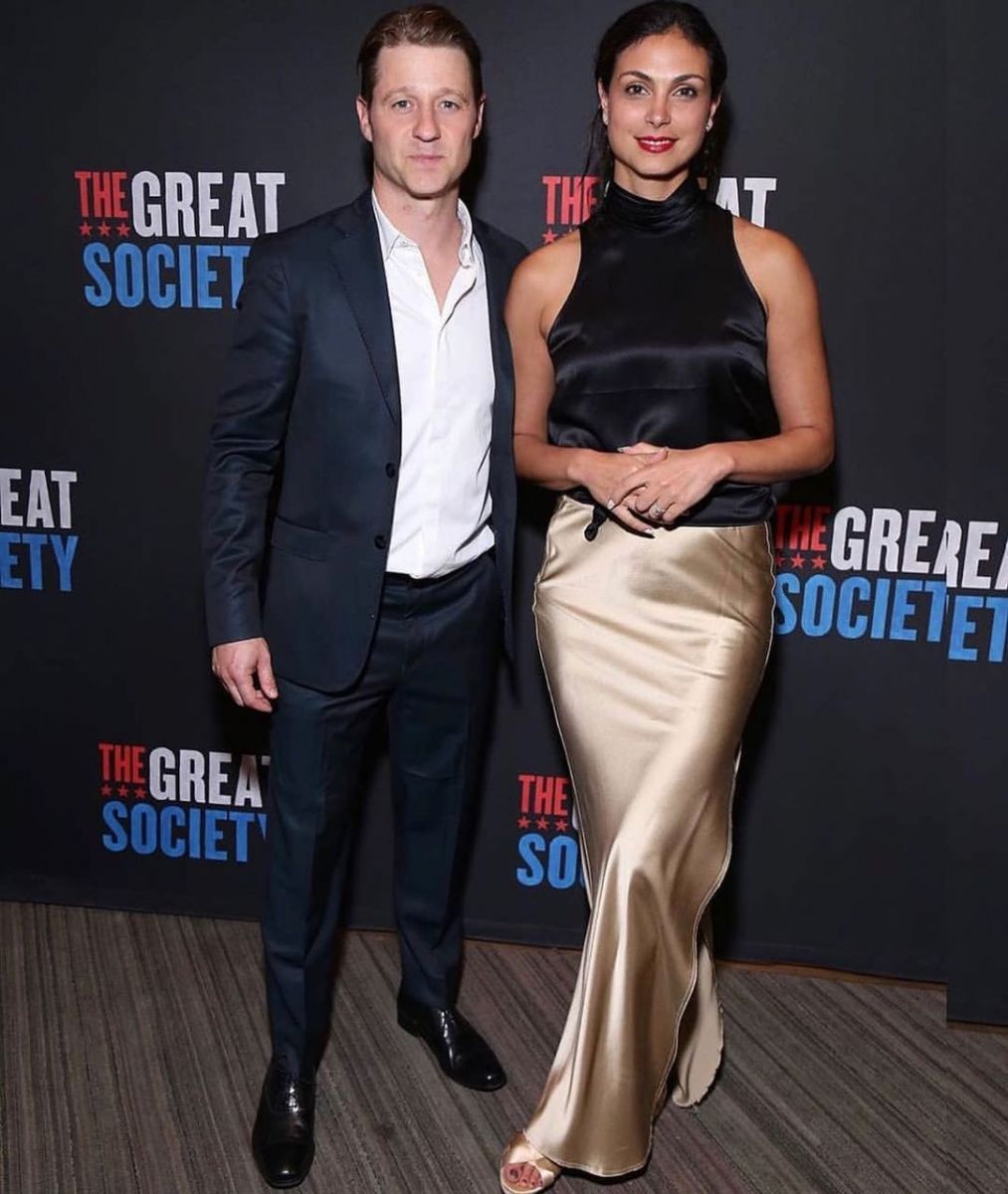 Morena Baccarin and her husband Ben McKenzie at an event in March 2021.