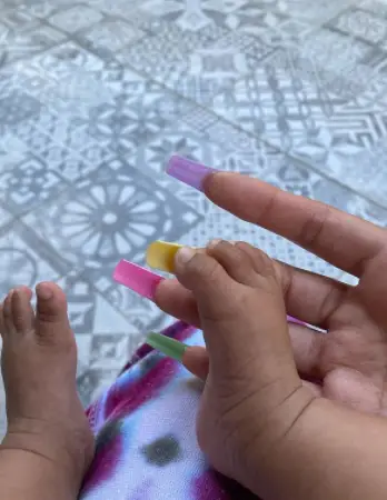 Shhylyn with her baby boy on her Instagram