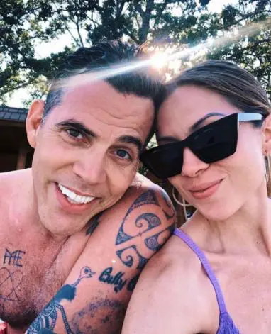 Steve-o with his girlfriend Lux Wright in September 2021. 
