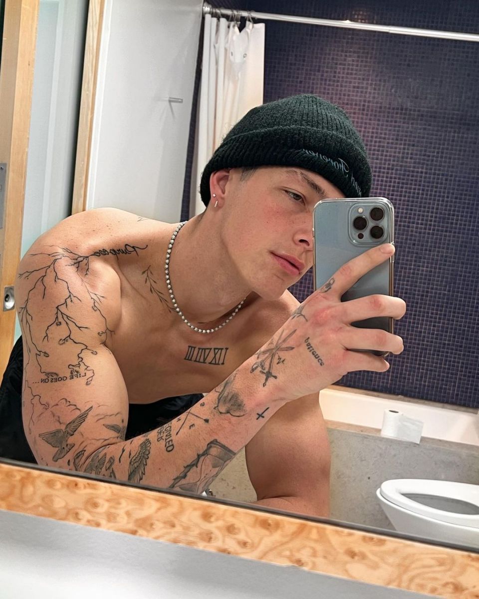 Tayler Holder's Instagram post after rumors of him being arrested by police and in jail went viral.