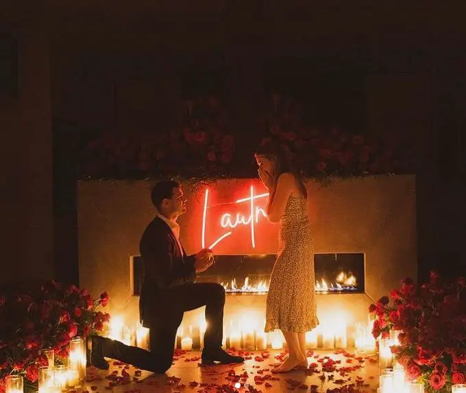 Taylor Lautner proposing to his girlfriend Tay Dome