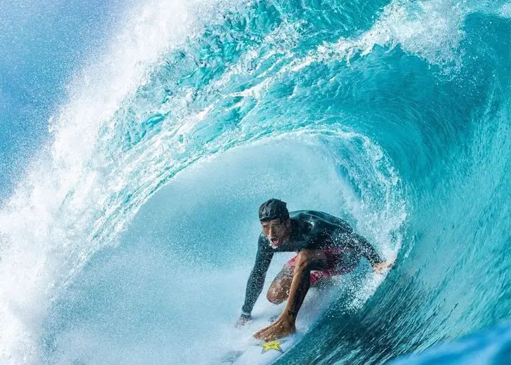 The-Ultimate-Surfer