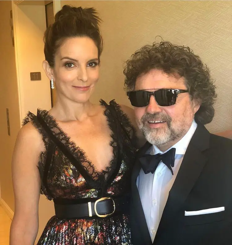 Tina Fey with husband Jeff Richmond at the EMMYs in 2018.