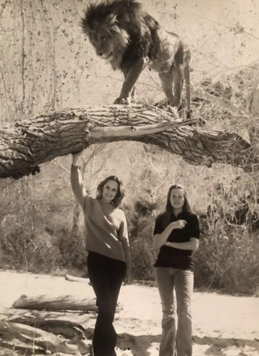 Tippi Hedren &Â daughter Melanie Griffith atÂ Shambala Preserve