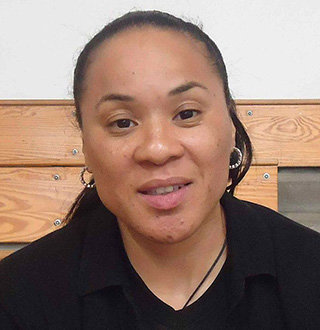 Is Dawn Staley married? Is she in a relationship with Lisa Boyer