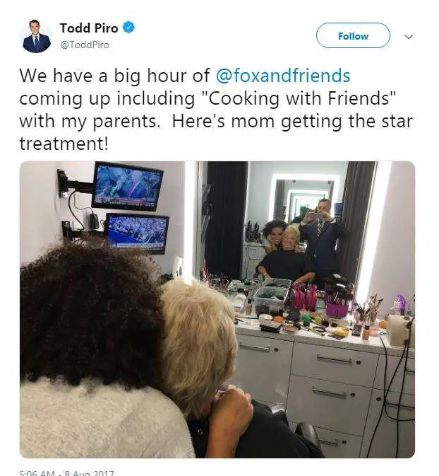 Here's Todd Piro Bio: Married life With Wife Amanda & Mother | All Details