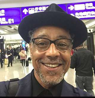 giancarlo esposito kale lyn esposito