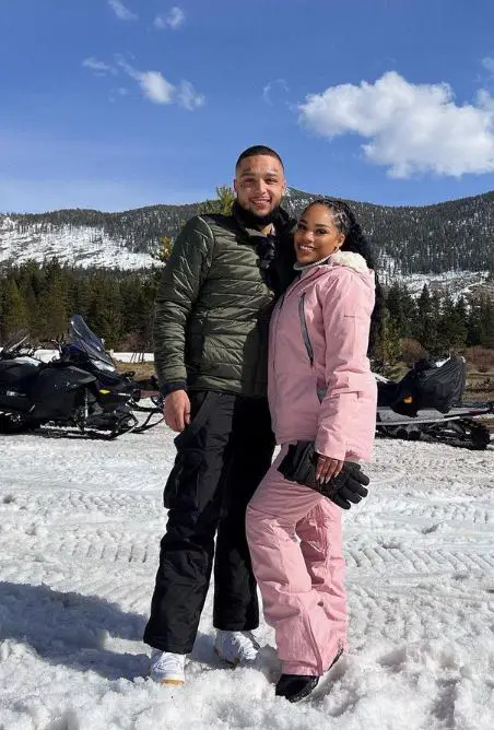 Fans wonder if Ashley Jones and her husband Bar Smith are still together