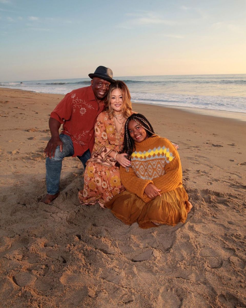 Billy Blanks clicked with his wife and daughter at Malibu Beach, California.