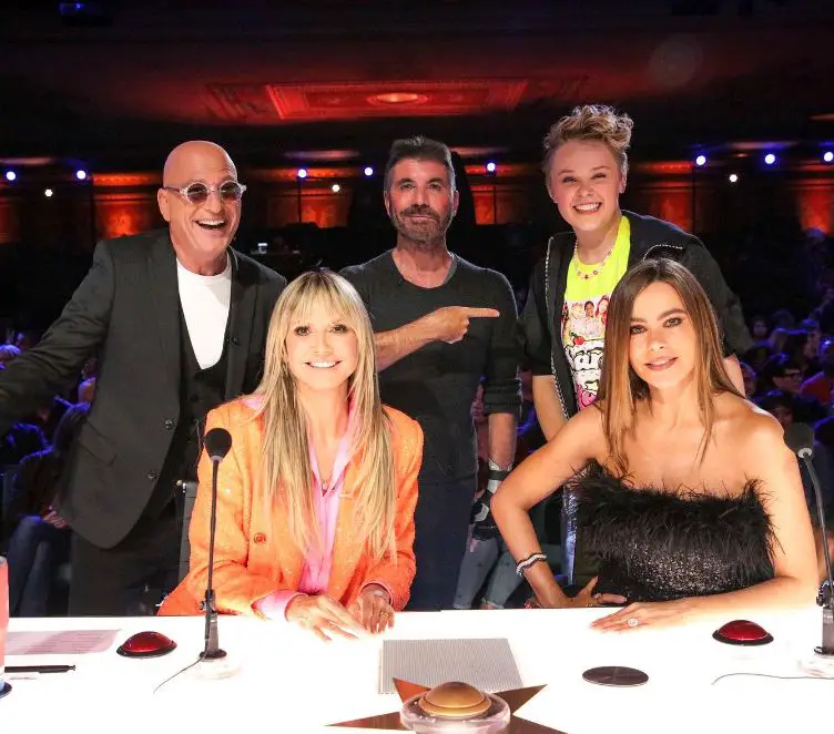 Howie Mandel with his America's Got Talent co-hosts and JoJo Siwa