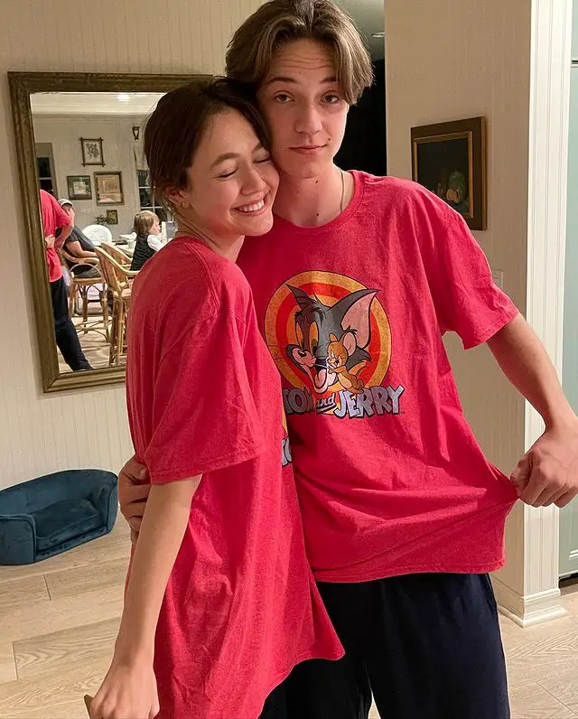 Iris Apatow and Ryder Robinson celebrate their anniversary with cute pictures of one another.