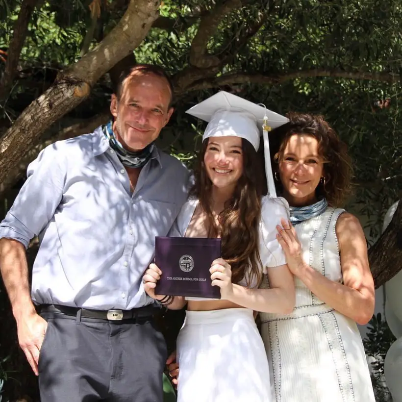 Jennifer Grey with her ex-husband, Clark Gregg, and daughter, Stella Gregg, on the latter's graduation day