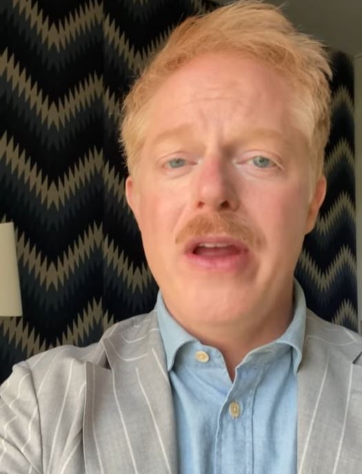 Jesse Tyler Fergsuons announcing that he is expecting baby number two. 