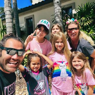 Johnny Damon and His Wife, Michelle, Have Six Children Together