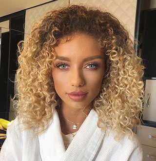 Does Jena Frumes Age 25 Have A Twin Sister Wiki Essential Details