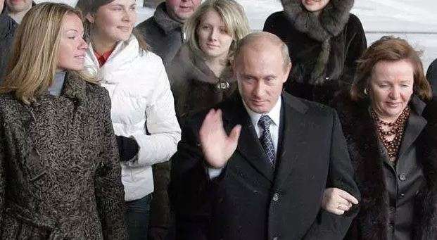 Mariya Putina Bio: What Is Age, Job & Net Worth Of Putin's Daughter