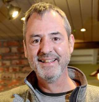 Neil Morrissey's Life: From Married Life, Career, Ex-girlfriend, To ...