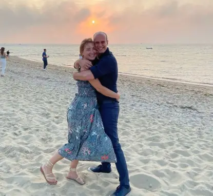 Sasha Alexander and her husband celebrating their wedding anniversary.