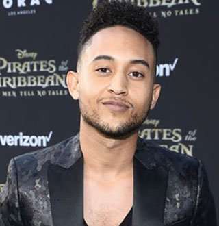 Tahj Mowry Dating Affairs To Ethnicity Is He Gay The Answer