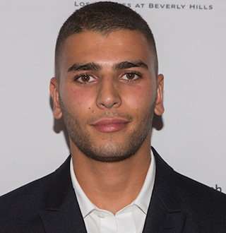 Younes Bendjima Age 25 Wiki Kourtney Kardashian Beau His Net Worth